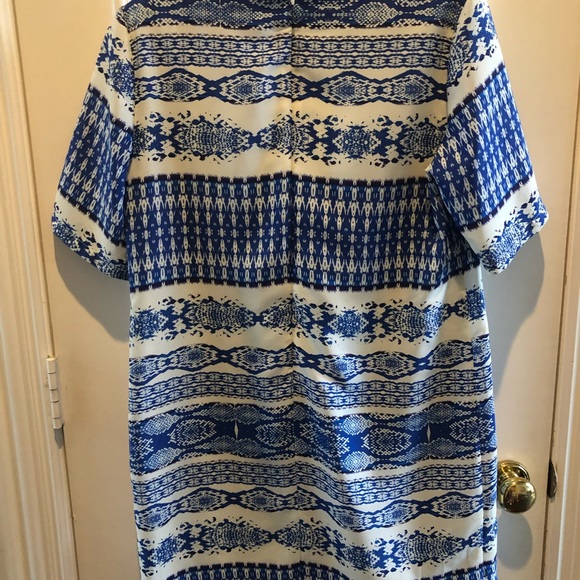 Blue and white sheath dress - Picture 3 of 4